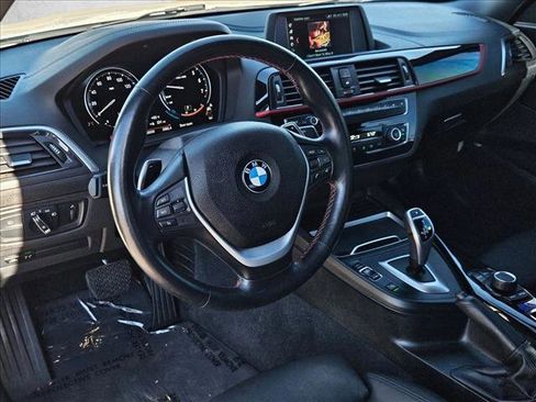 Used 2020 BMW 230i Convertible w/ Convenience Package image 10