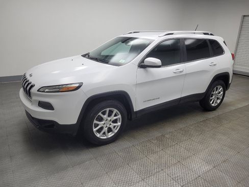 Used 2014 Jeep Cherokee Latitude w/ Cold Weather Group AWD/4WD image 2