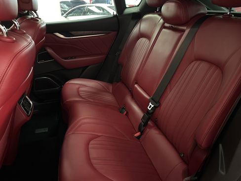 Used 2022 Maserati Levante GT image 26