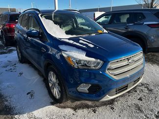 Used 2019 Ford Escape SEL video 1