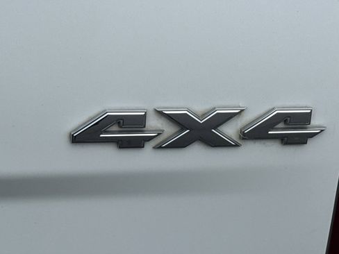 Used 2019 RAM 1500 Classic SLT w/ Luxury Group image 34