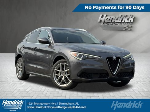 Used 2018 Alfa Romeo Stelvio AWD image 1