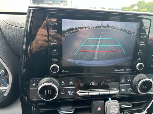Used 2022 Toyota Highlander Bronze Edition AWD/4WD image 15