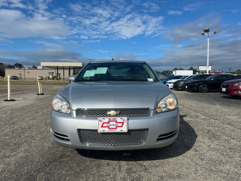 Used 2016 Chevrolet Impala Limited LS image 12