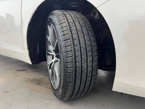 Used 2015 Toyota Camry XSE w/ Moonroof Package FWD image 30