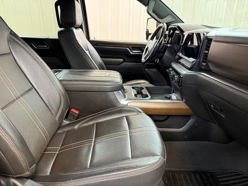 Used 2024 Chevrolet Silverado 3500 High Country w/ Z71 Off-Road Package AWD/4WD image 21