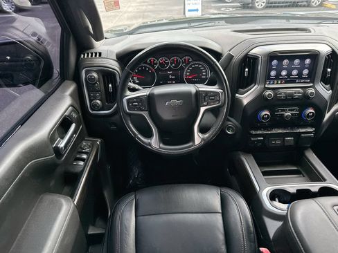 Used 2021 Chevrolet Silverado 1500 LT Trail Boss w/ Convenience Package II AWD/4WD image 22