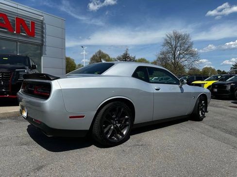 Used 2020 Dodge Challenger R/T Scat Pack w/ Plus Package RWD image 10