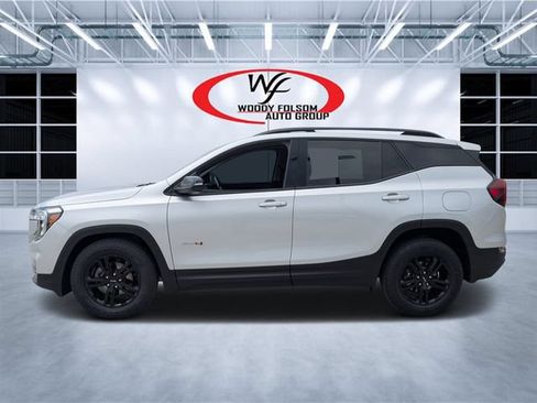 Used 2022 GMC Terrain AT4 w/ LPO, Floor Liner Package AWD/4WD image 7