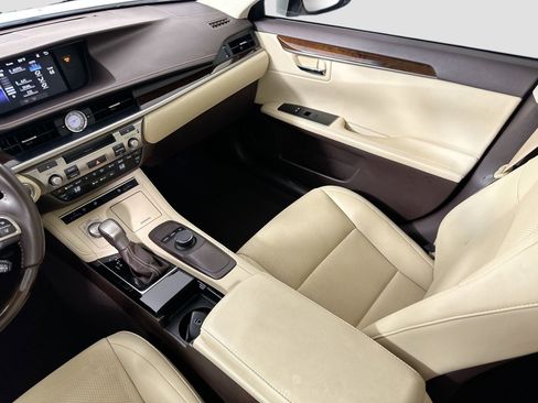 Used 2017 Lexus ES 350 image 24