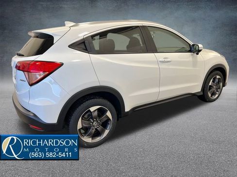 Used 2018 Honda HR-V EX-L image 9