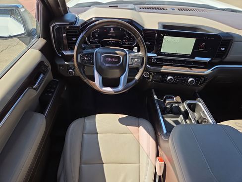 Used 2024 GMC Sierra 1500 SLT w/ SLT Premium Plus Package AWD/4WD image 13
