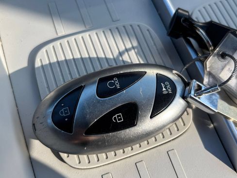 Used 2025 Hyundai Santa Fe SEL FWD image 27