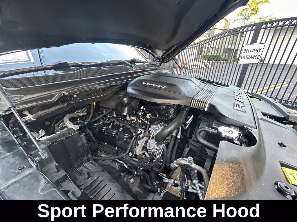 Used 2022 RAM 1500 Laramie AWD/4WD image 36