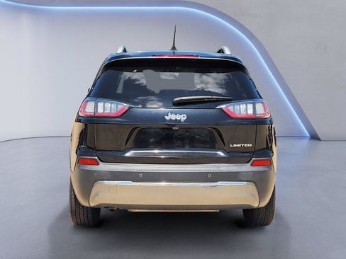 Used 2019 Jeep Cherokee Limited FWD image 8