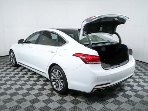 Used 2015 Hyundai Genesis 3.8 w/ Option Group 03 RWD image 33