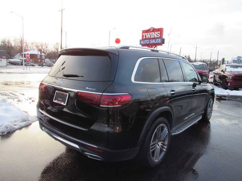 Used 2022 Mercedes-Benz GLS 450 4MATIC image 5