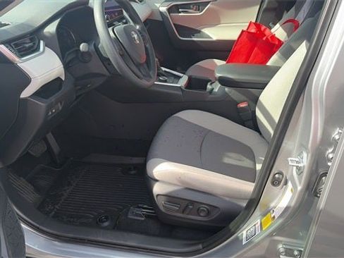 New 2025 Toyota RAV4 XLE image 10