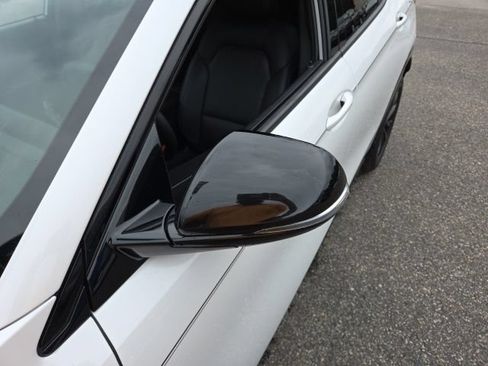 Used 2024 Buick Envista Sport Touring w/ Convenience I Package FWD image 35