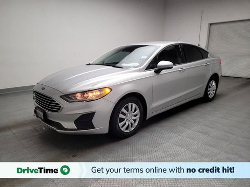 Used 2019 Ford Fusion S image 1