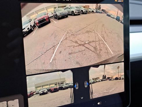 Used 2020 Tesla Model Y Performance image 20