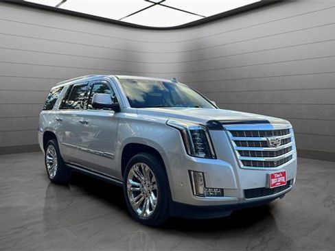 Used 2017 Cadillac Escalade Premium Luxury w/ LPO, Radiant Package image 1