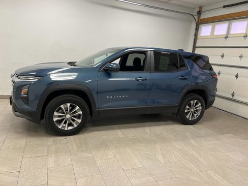 Used 2025 Chevrolet Equinox LT image 5