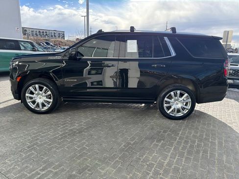 Used 2021 Chevrolet Tahoe High Country image 2