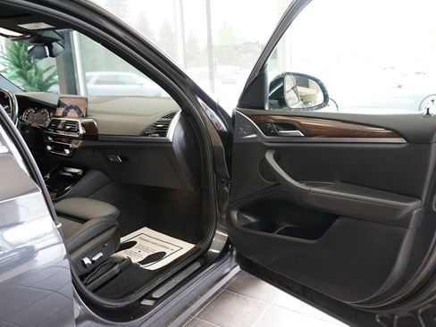Used 2018 BMW X3 xDrive30i w/ Premium Package AWD/4WD image 44