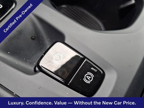 Certified 2023 Volvo XC40 B5 Core w/ Convenience Package AWD/4WD image 27