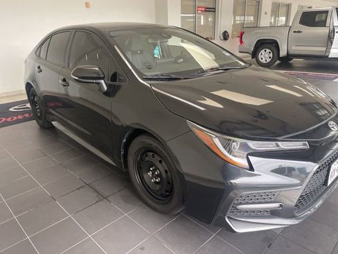 Used 2020 Toyota Corolla SE FWD image 5