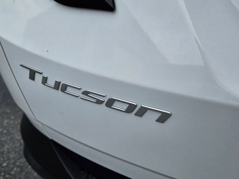New 2026 Hyundai Tucson Limited FWD image 10