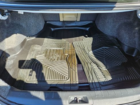 Used 2012 Honda Accord EX-L image 9