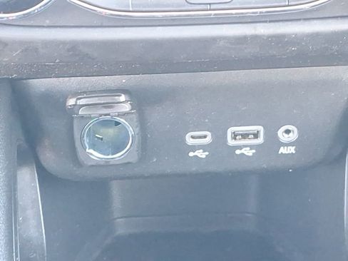 Certified 2023 Chevrolet TrailBlazer LT w/ Convenience Package image 36