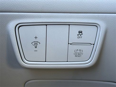 Used 2022 Hyundai Tucson Blue image 22