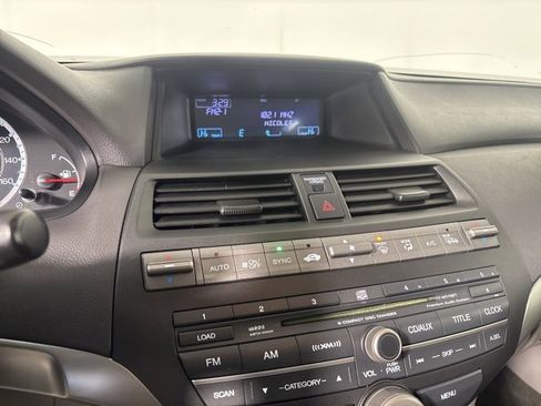 Used 2010 Honda Accord EX-L image 25