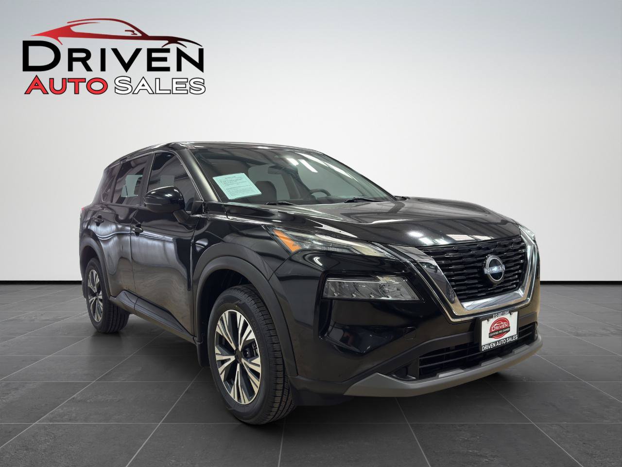 Used 2022 Nissan Rogue SV FWD image 7