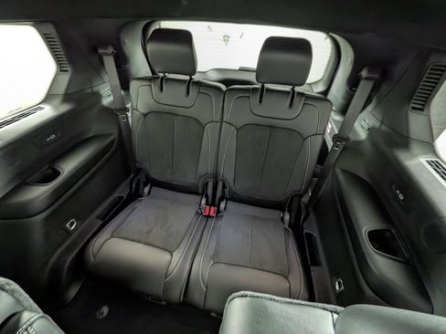 New 2025 Jeep Grand Cherokee L Altitude image 35