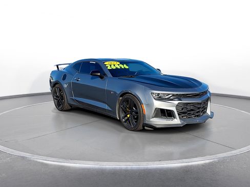 Used 2023 Chevrolet Camaro LT w/ RS Package RWD image 2