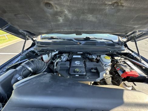 Used 2021 RAM 2500 Laramie AWD/4WD image 26