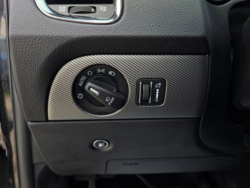 Used 2018 Dodge Durango GT w/ Premium Group AWD/4WD image 16