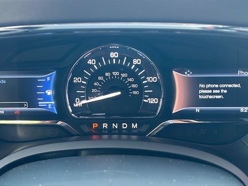 Used 2017 Lincoln Navigator L Select RWD image 22