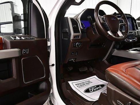 Used 2022 Ford F250 King Ranch w/ King Ranch Ultimate Package image 19