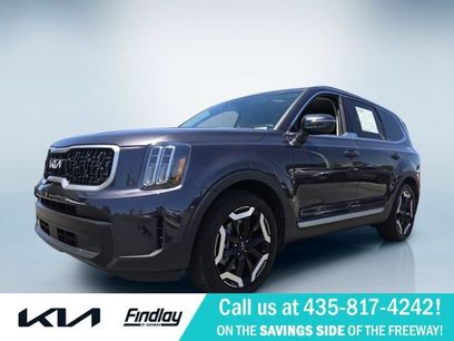 Used 2025 Kia Telluride EX