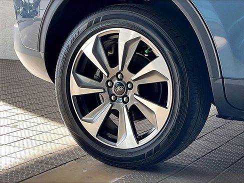 Used 2024 Ford Escape Platinum image 35