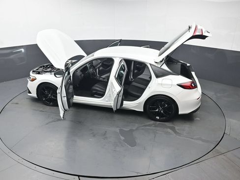 Used 2024 Honda Civic Sport image 45