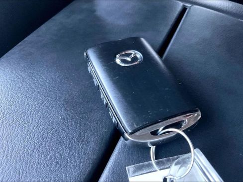 Used 2023 MAZDA CX-9 Touring image 12