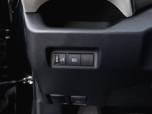 Certified 2020 Toyota RAV4 XLE w/ Carpet Mat Package FWD image 14