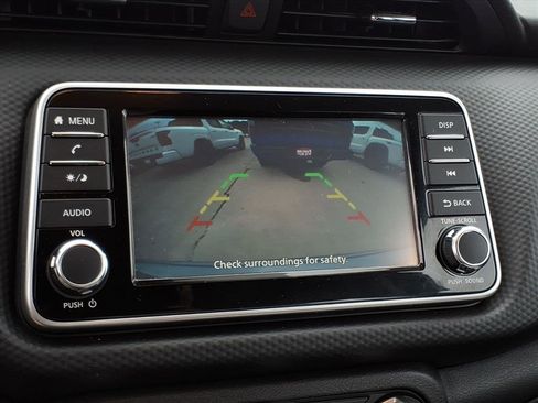 Certified 2025 Nissan Kicks Play S FWD image 6