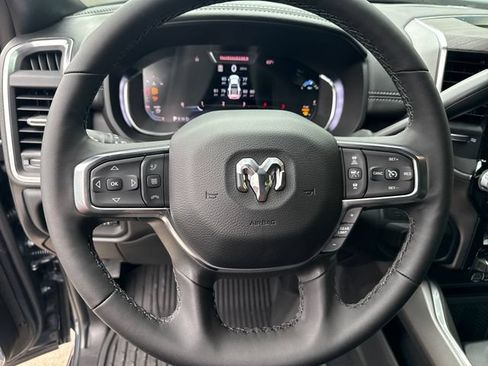 New 2026 RAM 3500 Laramie AWD/4WD image 18